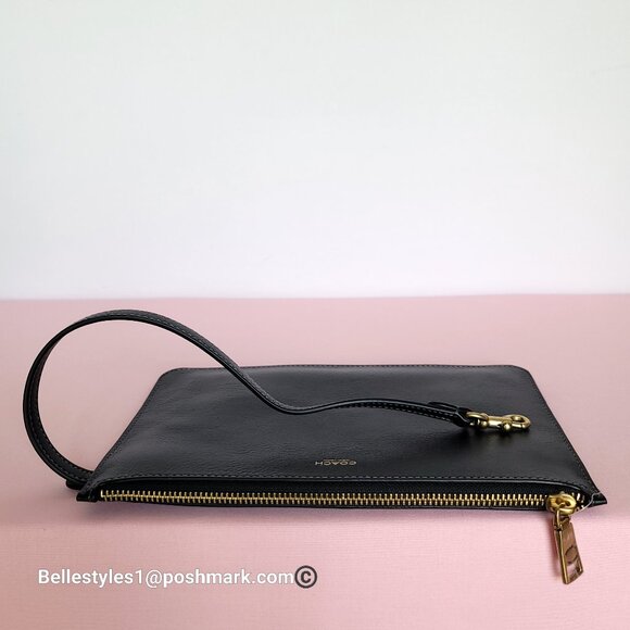 COACH New York Natural Grain Leather Top-Zip Pouch with Dog-clip Leash -Black ⭐ - Picture 10 of 16
